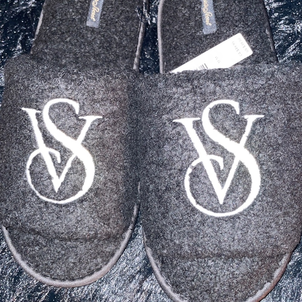 NWT VS Slippers